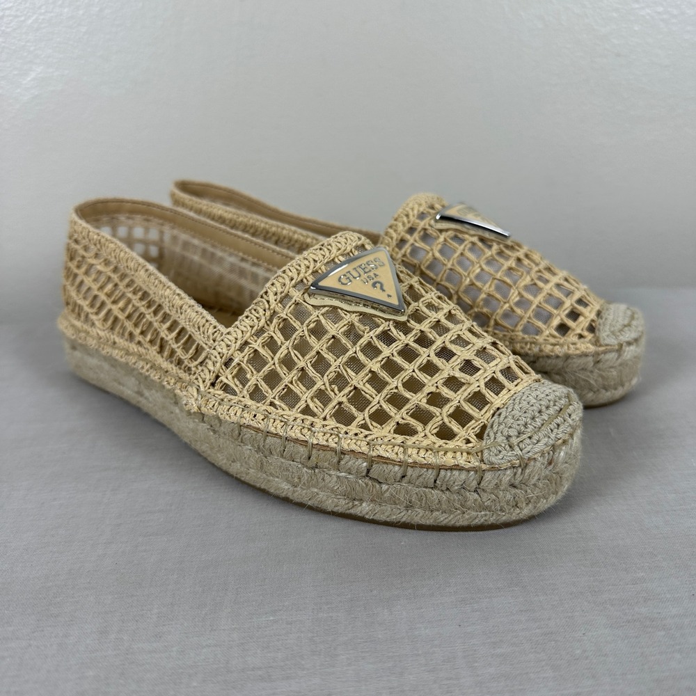Guess Womens 7.5 Espadrille Flats Beige Crochet Open Weave Logo Boho Cottage NEW